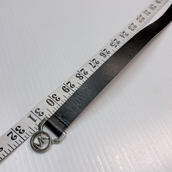 Michael Kors Black Skinny Leather Belt Silver Buckle Adjustable Small - Picture 5 of 7